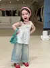 Comercio exterior ropa infantil 26 nuevo estilo de verano para niñas, camiseta tipo muñeca con bordado estilo coreano, pantalones rectos de mezclilla suave