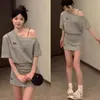 Conjunto Esportivo Xiaoxiangfeng para Mulheres, Moda Verão, Estilo Coreano, Caimento Solto, Ombro a Ombro, Manga Curta, Saia Curta, Vestido Elegante, Conjunto de Duas Peças