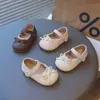 2026 Nuevo Estilo Zapatos de Cuero para Bebé Niña Primavera y Otoño Estilo Coreano Zapatos de Princesa con Lazo Suela Suave Antideslizantes Zapatos para Niños Pequeños