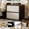 Armario de almacenamiento de mesita de noche estilo vintage 2026 nuevo modelo para dormitorio del hogar, pequeño armario de almacenamiento de mesita de noche estilo crema de madera maciza