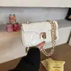 Bolso Pequeño Cuadrado Acolchado Súper Popular para Mujer, Bolso Nuevo de Cadena Primavera 2026, Bolso de Hombro Cruzado de Alta Gama, Bolso Pequeño, Bolso para Teléfono Móvil