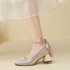 Sapatos Elegantes de Salto Alto Estilo Francês, Sapatos Prateados para Casamento, Sapatos para Madrinhas, Outono 2026 Novo Sapato Mary Jane com Bico Quadrado e Pérolas