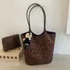 Bolso de hombro retro transfronterizo para mujer, nueva colección otoño 2026, moderno, de gran capacidad y elegante