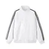 Sudadera con Capucha Cruzada Otoño Nuevo Estilo 2026 Cuello Americano Desestructurado Parche de Rayas Moda Casual Tendencia Estilo Unisex para Parejas