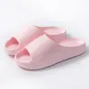 Pantuflas Sencillas de Color Sólido para Pareja para Uso en Casa, Ligeras, de Suela Suave, Onduladas, Cómodas Pantuflas de Verano para Hombres y Mujeres, Adecuadas para el Hogar y el Dormitorio