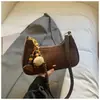 Bolso Femenino Estilo Vintage de Alta Gama 2025 Nuevo Invierno Nicho Moda Casual Bolso de Hombro Versátil para Viaje Bolso Cruzado