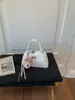 Bolso acolchado de estilo coreano inspirado en Chanel para mujer, nuevo bolso de hombro de lujo ligero 2026, bolso cruzado de nicho