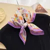 Pañuelo Cuadrado Pequeño de Algodón Puro de Alta Gama Floral Estilo Francés, Pañuelo de Seda Estampado para Mujer, Chal, Bufanda Decorativa para el Cuello con Protección Solar, Bufanda, Pañuelo para la Cabeza
