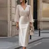 Vestido Elegante de Manga Longa Cor Sólida Cintura Marcada Estilo Europeu Moda Outono/Inverno 2026 Nova Estação Independente para Mulheres