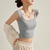 Top Corto de Cuello de Calabaza con Almohadillas en el Pecho, Camiseta sin Mangas Cropped para Mujer, Corte Ajustado, Base de Hombro Ancho, Nuevo Modelo 2026