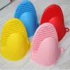 Ferramenta de silicone espessada isolante de calor e anti-queimaduras para uso doméstico, resistente a altas temperaturas, adequada para fornos, panelas de barro, micro-ondas e assar, com uma alça para remover pratos