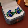 Pendientes Vintage de Plata con Forma de Rombo y Gota de Aceite Estilo Palacio Retro Exquisitos Pendientes de Botón Lujo Ligero Pendientes de Gama Alta