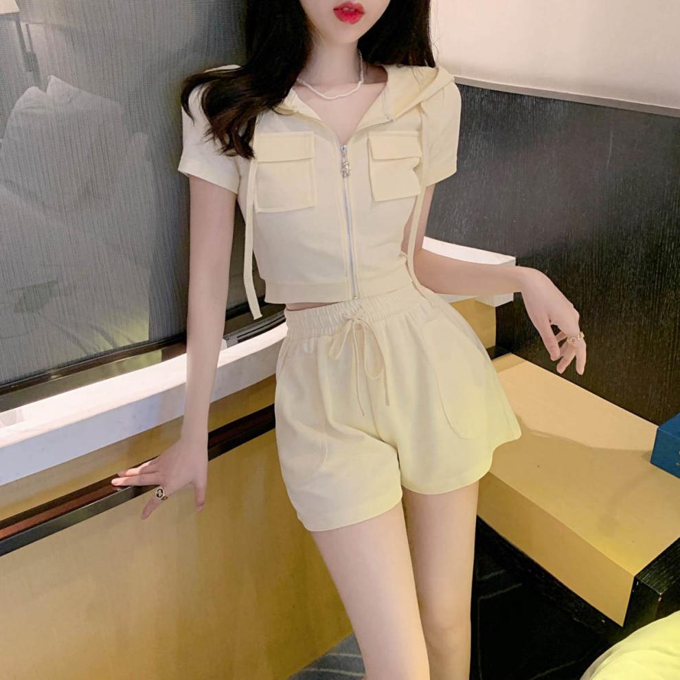 d560f3799961ffa98306a8b6a031ef8e.jpeg
