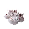 Zapatillas para Niñas 2025 Nueva Moda Tendencia Transpirables para Niñas Pequeñas Niños Grandes Malla Princesa Zapatos Papá