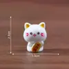 Lindos Gatos de la Fortuna Yuanbao Miniaturas Casa de Muñecas Decoraciones DIY Accesorios Paisaje Micro Coche Escritorio Pequeños Adornos