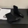 Otoño/Invierno 2026 Nuevas Botas Estilo Británico de Punta Cuadrada con Tacón Grueso Adelgazantes Botas Cortas Elegantes Arrugadas Botas de Moda para Mujer