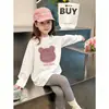 Camiseta de Manga Larga de Algodón Puro de Corte Holgado para Niñas, Nuevo Estilo Versátil Casual de Cuello Redondo, Moda para Niños Mayores, Primavera y Otoño 2026