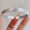Pulseira de prata pura 9999 prata de lei feminina prata tailandesa Coração de Lótus Sutra do Coração Pulseira de prata aberta nicho sólida simples pulseira presente