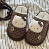 Chinelos de Algodão Fofos de Gatinho Novos no Atacado para Mulheres, Chinelos de Chão Quentes de Pelúcia para Interior Outono e Inverno, Peça Única Dropshipping
