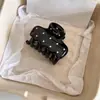 Pinza para el pelo estilo coreano de puntos blancos y negros con estrella para la nuca, elegante y con estilo, pinza de tiburón, accesorio para el pelo