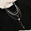 Collar Cruzado Multicapa Vintage Transfronterizo Europeo y Americano con Diseño Único, Cadena para Clavícula con un Toque de Lujo Ligero y de Alta Gama