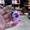 Llavero con colgante de astronauta y conejo estrellado para coche, creativo, para parejas, bolsa de regalo, regalos colgantes