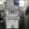 Máquina semiautomática de llenado de fertilizante líquido de 4 cabezales, Equipo de llenado de fertilizante líquido anticongelante, Máquina de llenado de urea para vehículos de acero inoxidable