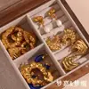 Moda Transfronteriza Europea y Americana Nicho Retro Patrón de Serpiente Clip para Oreja Acero Inoxidable Chapado en Oro de 18K Geométrico Sarga Pétalo Pendientes para Mujer