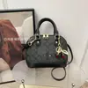 Bags2025 Nuevo Bolso de Hombro Retro de Gama Alta, Bolso Cruzado Versátil para Mujer, Bolso de Concha Estampado a la Moda