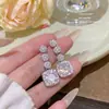 Pendientes Exquisitos de Plata S925 con Aguja de Plata, Circonita y Perla, Estilo Nicho Versátil y Sencillo, Pendientes de Lujo Ligero de Alta Gama para Mujer
