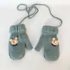 Luvas de Bebê à Prova de Frio de Inverno Novidade Veludo Luvas para Meninos e Meninas Luvas Quentes Infantis para Bebês em Estoque