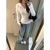 Camiseta con Capucha y Mangas Largas Estilo Chica Caliente Americana para Mujer Hombro Derecho Primavera y Otoño Ropa Interior Blanca Top Delgado Exportación al por Mayor