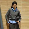 Suéter Casual de Cuello en V para Mujer, Nuevo Modelo Primavera 2026, Corte Ajustado con Dobladillo de Canalé, Adecuado para Usar en Capas y Versátil