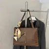 Bolsa Transversal Estilo Maillard Transfronteiriça para Mulheres 2026 Nova Moda Primavera/Verão Design de Nicho Bolsa Tote Bolsas