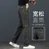 Jeans rectos holgados de alta gama para hombre, nuevo modelo otoño e invierno 2026, pantalones grises para hombre, pantalones largos casuales para adolescentes
