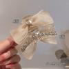 Pinza de Garra con Lazo Doble Cara Estilo Chanel Malla Pedrería Pinza de Garra Horquilla para Mujer Flequillo Lateral Horquilla Elegante
