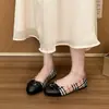 Zapatos planos Mary Jane de cuadros retro para mujer, nueva colección otoño 2026, punta fina, punta redonda, zapatos planos, zapatos de estilo francés para el trabajo