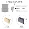 Bolsa de fieltro caliente de Amazon bolsa de almacenamiento de fieltro para mesita de noche bolsa colgante de almacenamiento para mesita de noche se puede agregar bolsa de fieltro con logo