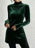 2026 Top Largo de Terciopelo Dorado Europeo y Americano de Cuello Alto con Abertura para Mujer Venta al por Mayor Transfronteriza Camisa Básica de Manga Larga Ajustada Otoño e Invierno