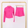 Conjunto Lulu de Jaqueta Curta com Relevo e Gola Alta e Saia, Saia Esportiva de Tênis, Conjunto Fitness Feminino Duas Peças Anti-Exposição