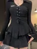 Camiseta Preta Elegante de Manga Longa com Decote V, Estilo Hot Girl para Mulheres no Outono e Inverno, Top Justo com Design Estiloso e uma Camada Base por Baixo