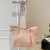 Bolsa de mão transfronteiriça da moda, novo estilo chinês para mulheres, nova bolsa de ombro floral de renda outono 2026, bolsa de ombro da moda