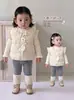 Chaleco de plumón para bebé, modelo nuevo para otoño e invierno 2026, ropa de plumón de pato blanco para niñas pequeñas, chaleco cálido para que las niñas lo usen al aire libre
