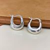 Anillo liso creciente de plata esterlina s925 hebilla para la oreja femenina ins nicho francés minimalista básico pesado texturizado aretes en forma de U