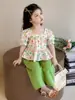 Conjunto de Verão para Meninas 2026 Novo Estilo Casual Conjunto de Duas Peças para Bebês, Roupa de Verão Infantil Fina, Fashion e Estilosa