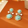Brincos irregulares de pérola turquesa azul estilo vintage, design único e estiloso, brincos de alta qualidade, modernos e simples