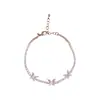 Pulsera Colgante Mariposa de Circonita Super Brillante Lujo Ligero Moda de Alta Gama Exquisito Anillo de Mano Dulce Versátil Nicho Joyería de Mano para Mujeres