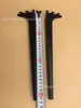 Bandeja laminada negra y blanca al por mayor, columna AA, columna de escalera, brazo extensible universal para ropa izquierdo y derecho, soporte de mampara de vidrio