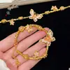 O Mesmo Estilo da Loja Puzuo Gold Pulseira Wrap Borboleta Rosa Dourado Areia, Novo Estilo Chinês Doce e Versátil Pulseira para Mulheres