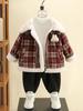 8832 Casaco Infantil de Pelo Integrado Outono e Inverno 2026 Novo Estilo Roupa de Inverno em Lã Estilo Coreano para Meninos Casaco de Lã Xadrez